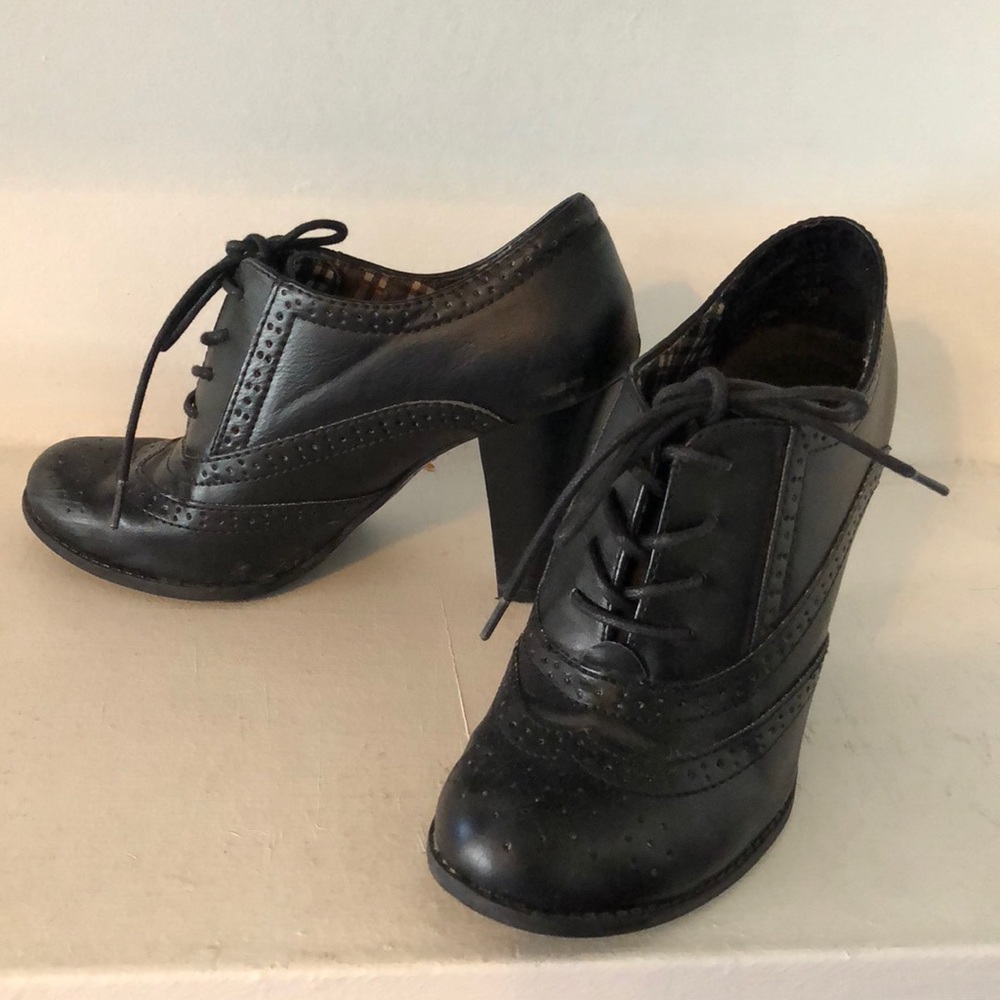 Black leather ankle boots